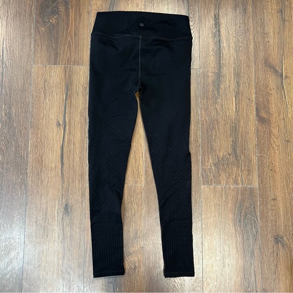 Lululemon Reveal Tight *Mesh Stripes SZ 8 - Picture 4 of 10